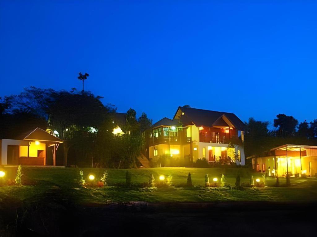 Kirirath Resort Wangkata Extérieur photo